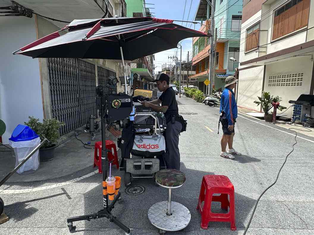Small Documentary Crew Thailand: Practical Field Planning